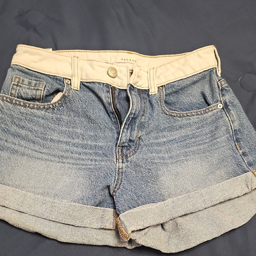 PacSun Women's Light Blue Jean Shorts